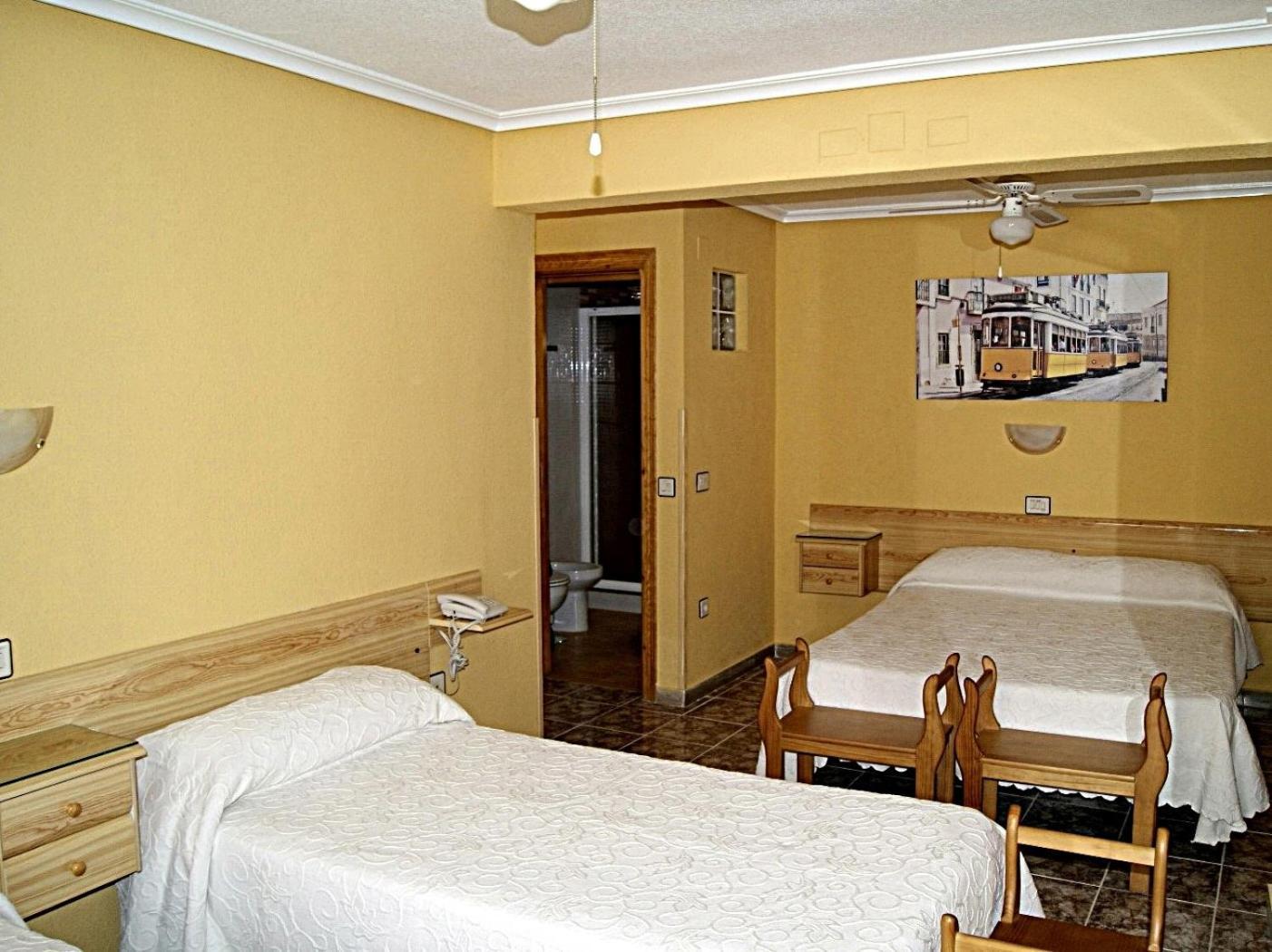 Hotel Alaska San Pedro del Pinatar Habitación foto